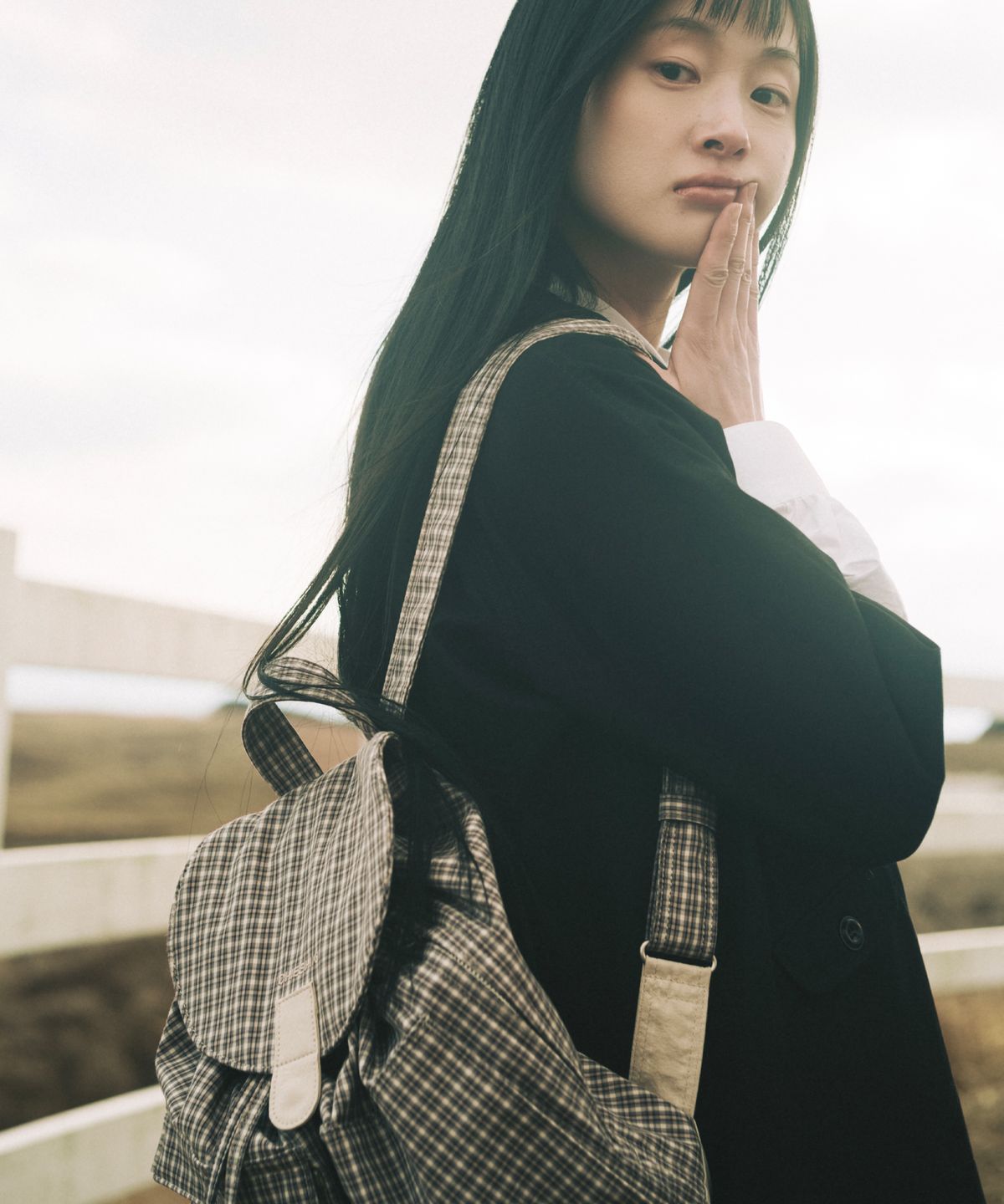 오헤시오(OHESHIO) DUAL POCKET BACKPACK, BEIGE CHECK