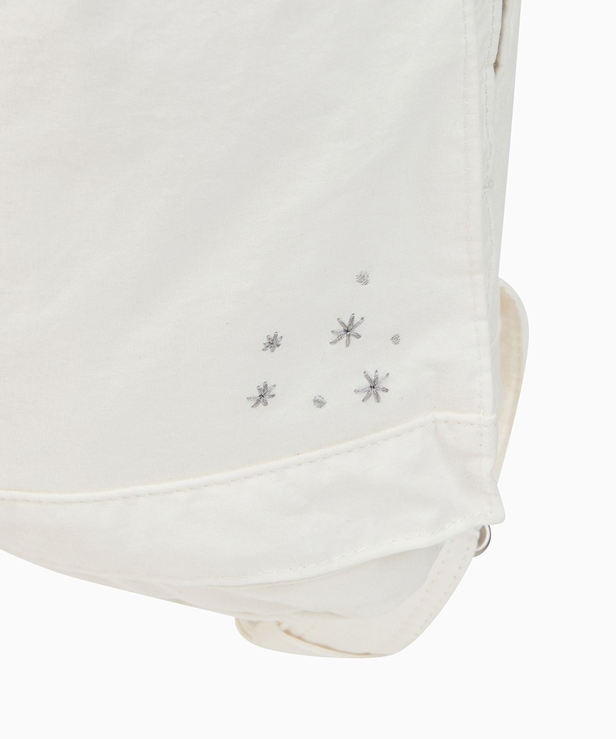 오헤시오(OHESHIO) DUAL POCKET BACKPACK, WHITE