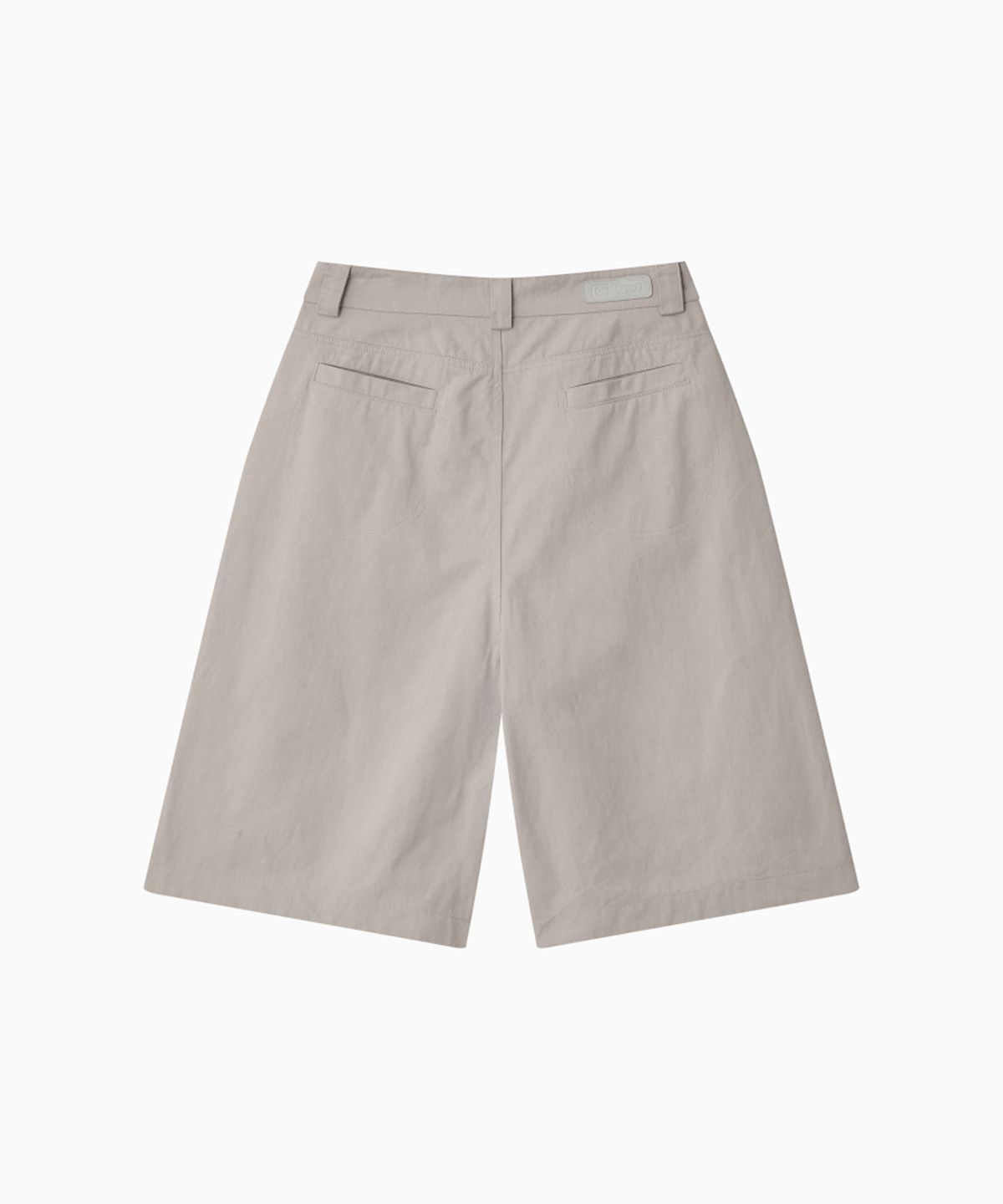 오헤시오(OHESHIO) SHIRRING POCKET BERMUDA PANTS, BEIGE