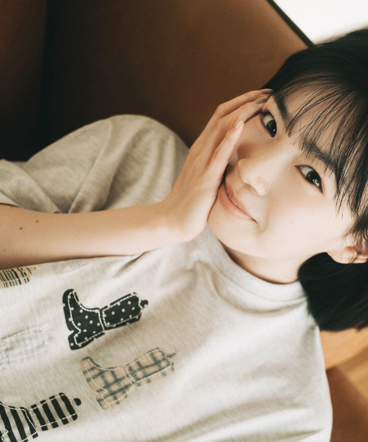오헤시오(OHESHIO) PONY BOOTS OVERFIT T-SHIRT, MELANGE