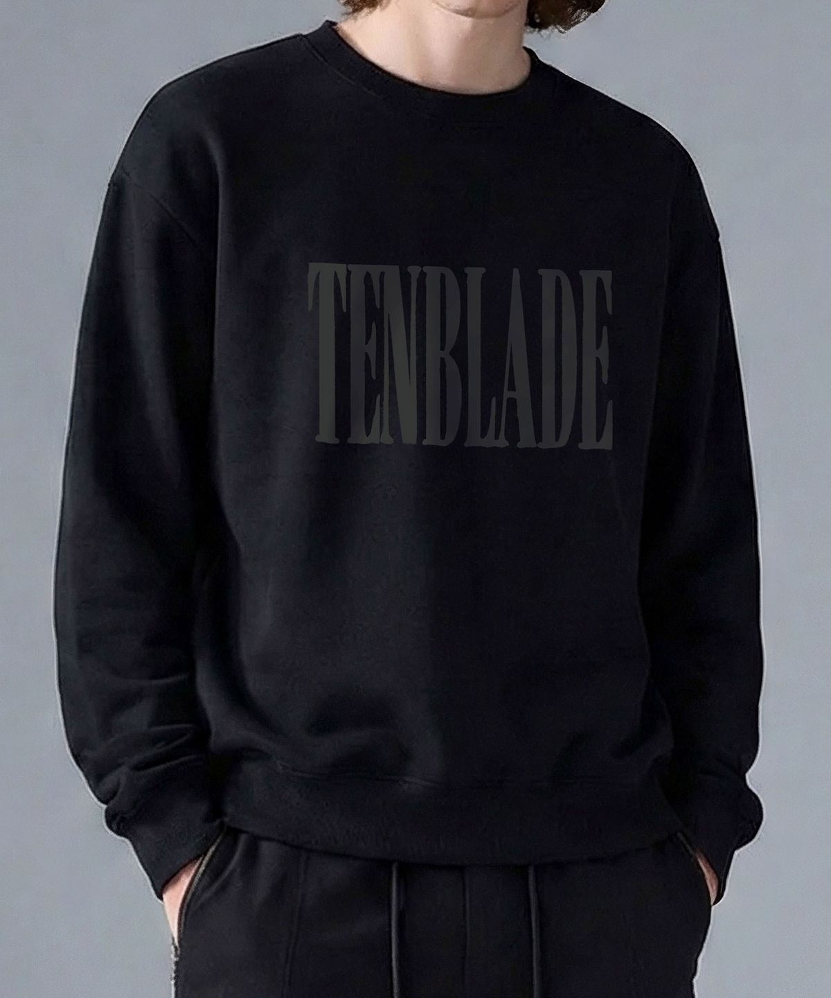 텐블레이드(TENBLADE) 스탠다드 캠퍼스 로고 맨투맨 (3컬러)