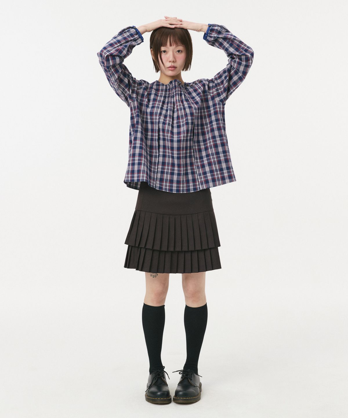 오헤시오(OHESHIO) SMOCKED SHIRRING BLOUSE, NAVY CHECK