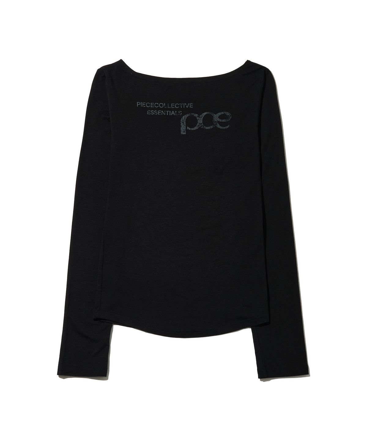 피스메이커(PIECE MAKER) PCE 크랙 로고 보트넥 슬림 롱슬리브 (블랙)
