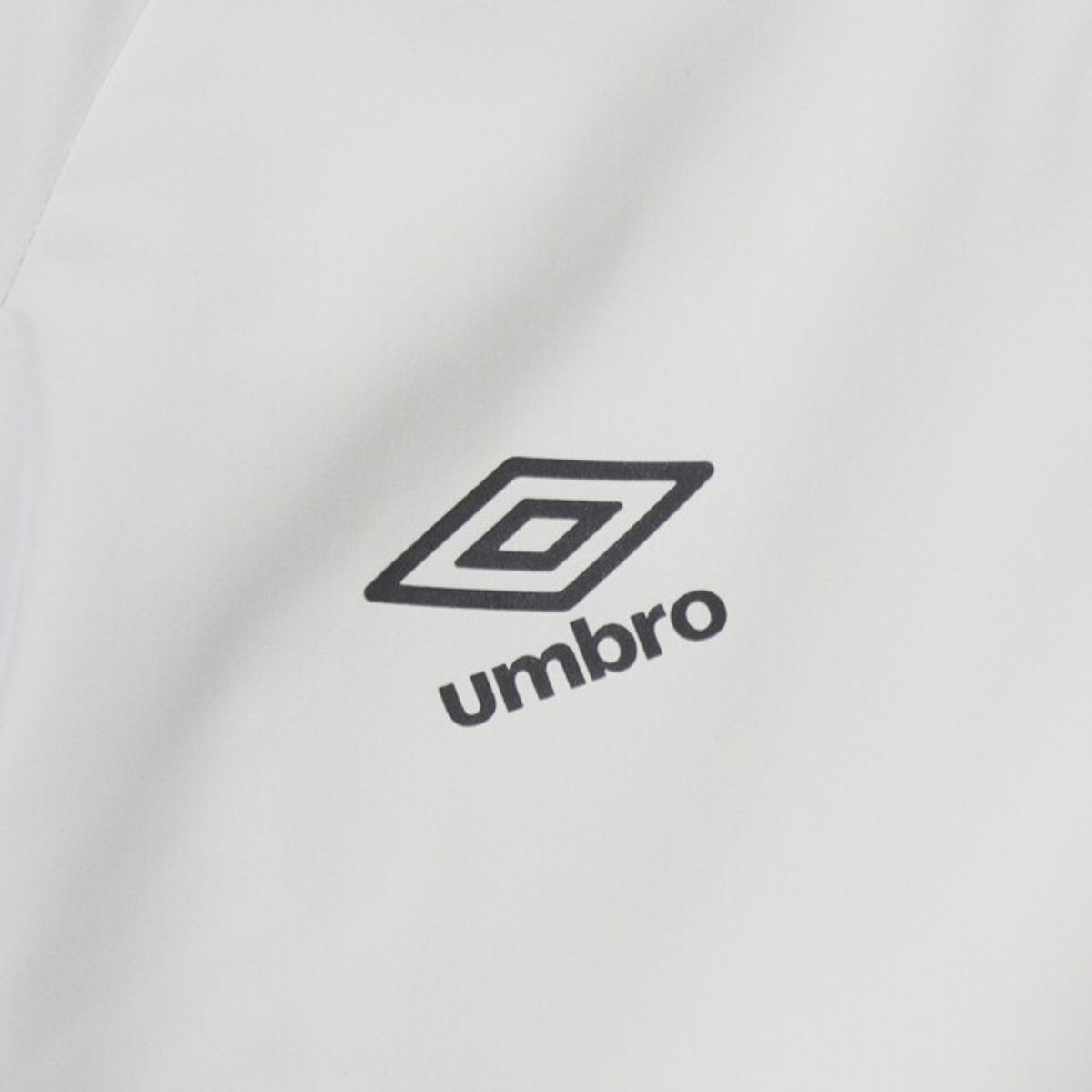 엄브로(UMBRO) PTR 우븐 워밍업 후드 아노락 라이트 그레이 UR121SWT38