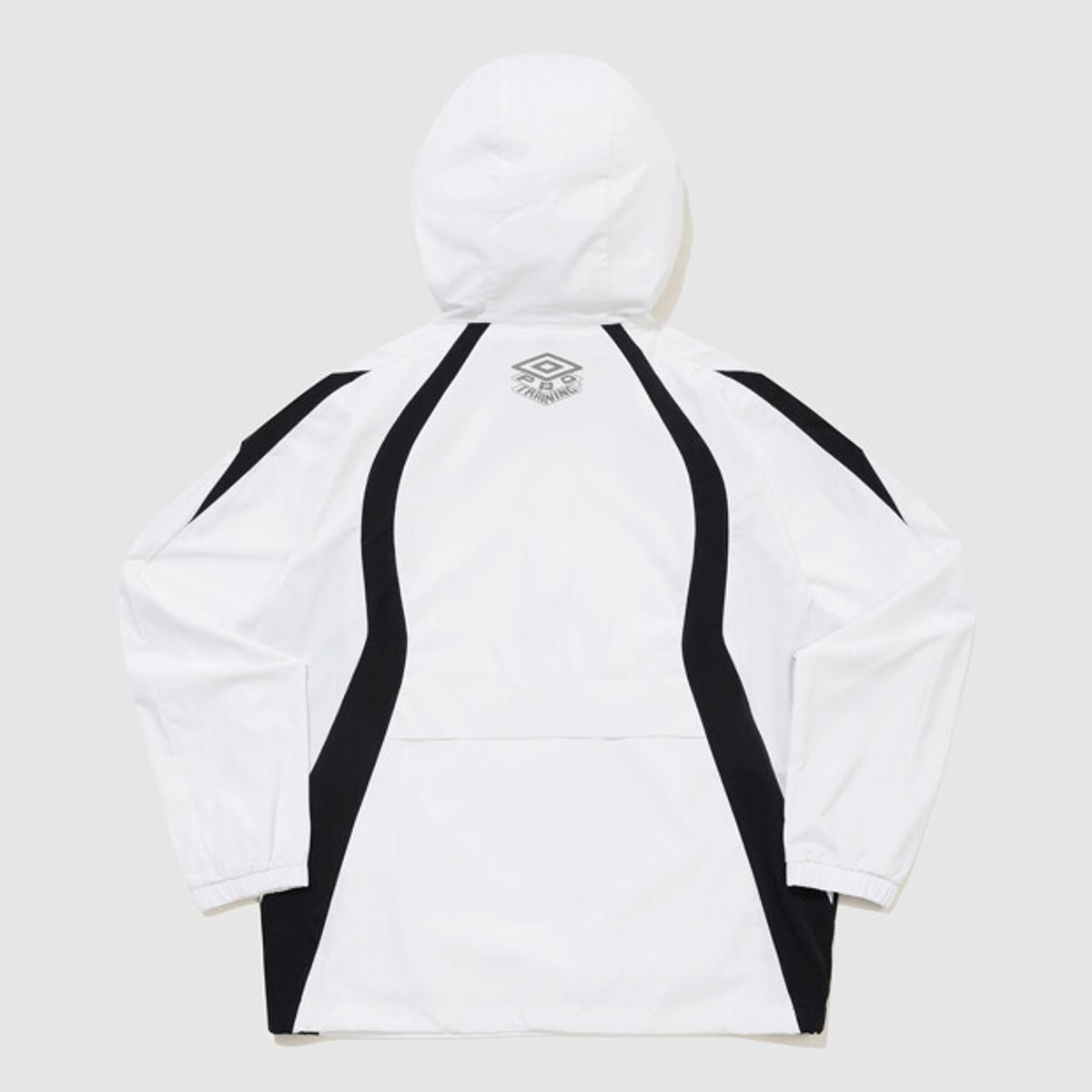 엄브로(UMBRO) PTR 우븐 워밍업 후드 아노락 화이트 UR121SWT38