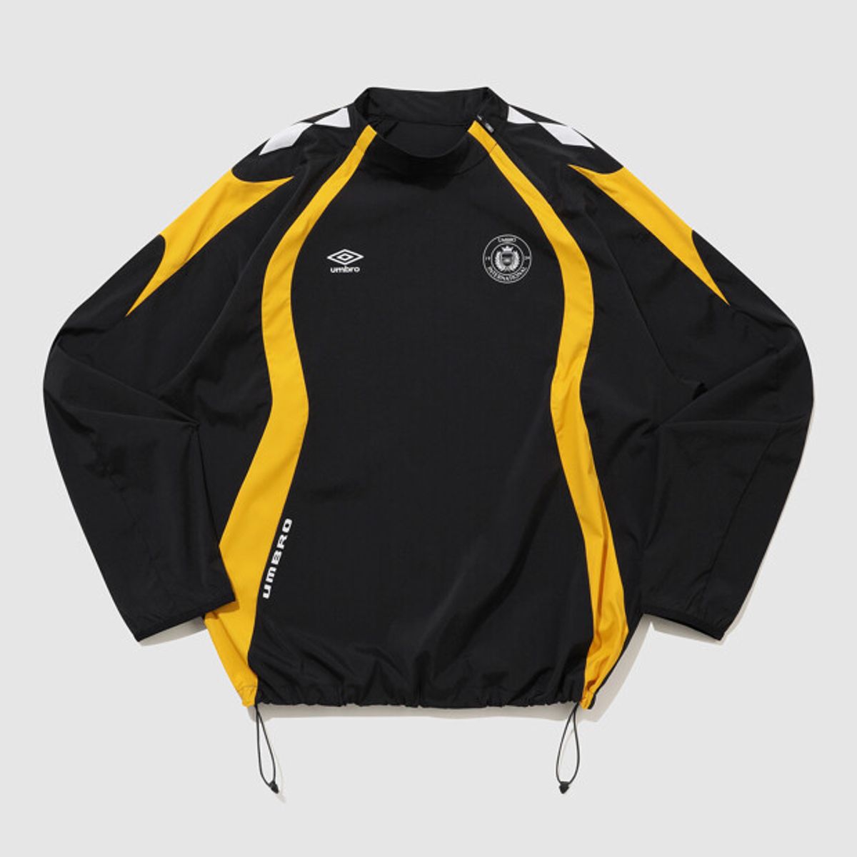 엄브로(UMBRO) PTR 우븐 워밍업 하이넥 긴팔 피스테 블랙 UR121SWT39
