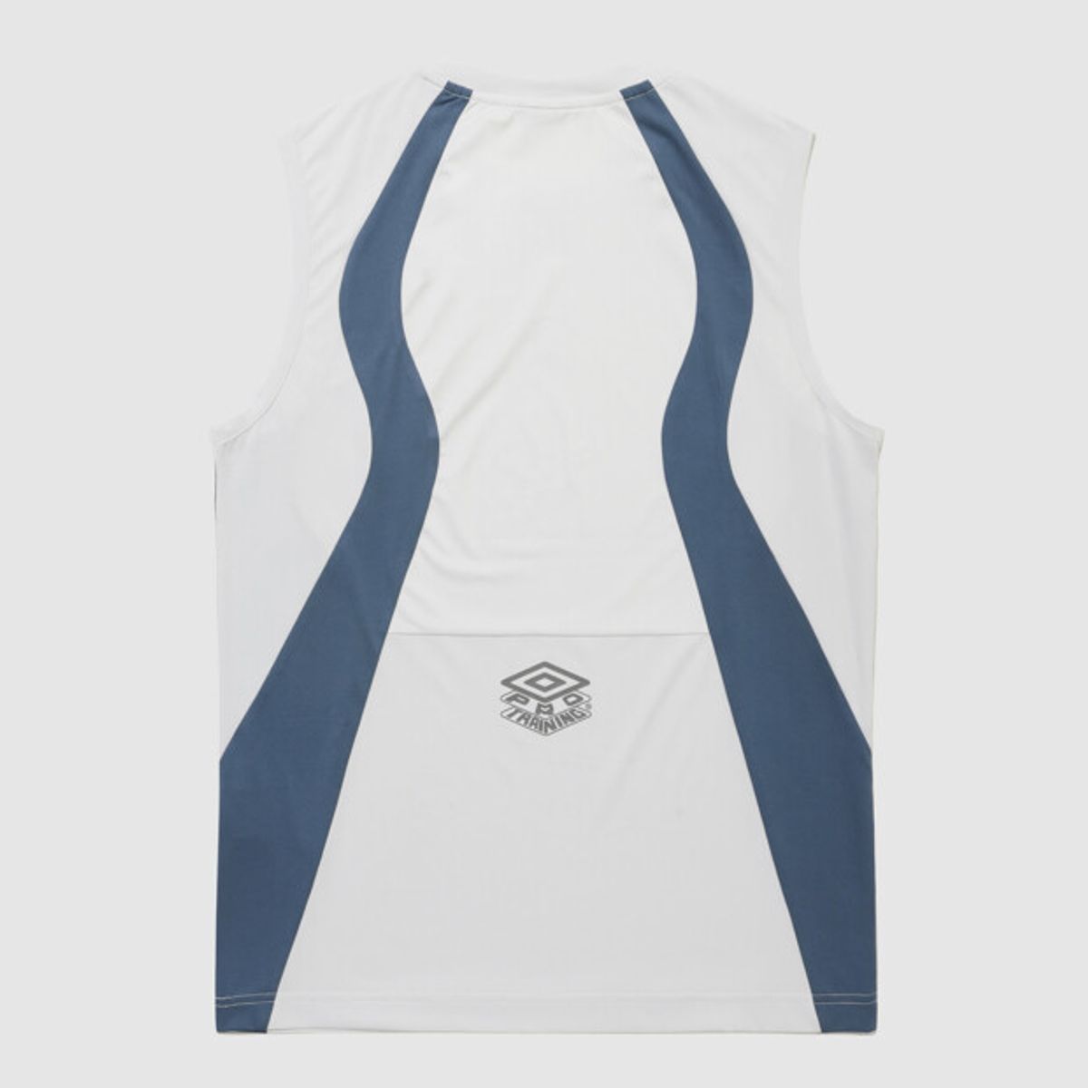 엄브로(UMBRO) PTR 메쉬 풋볼 슬리브리스 티셔츠 라이트 그레이 UR121SSL39