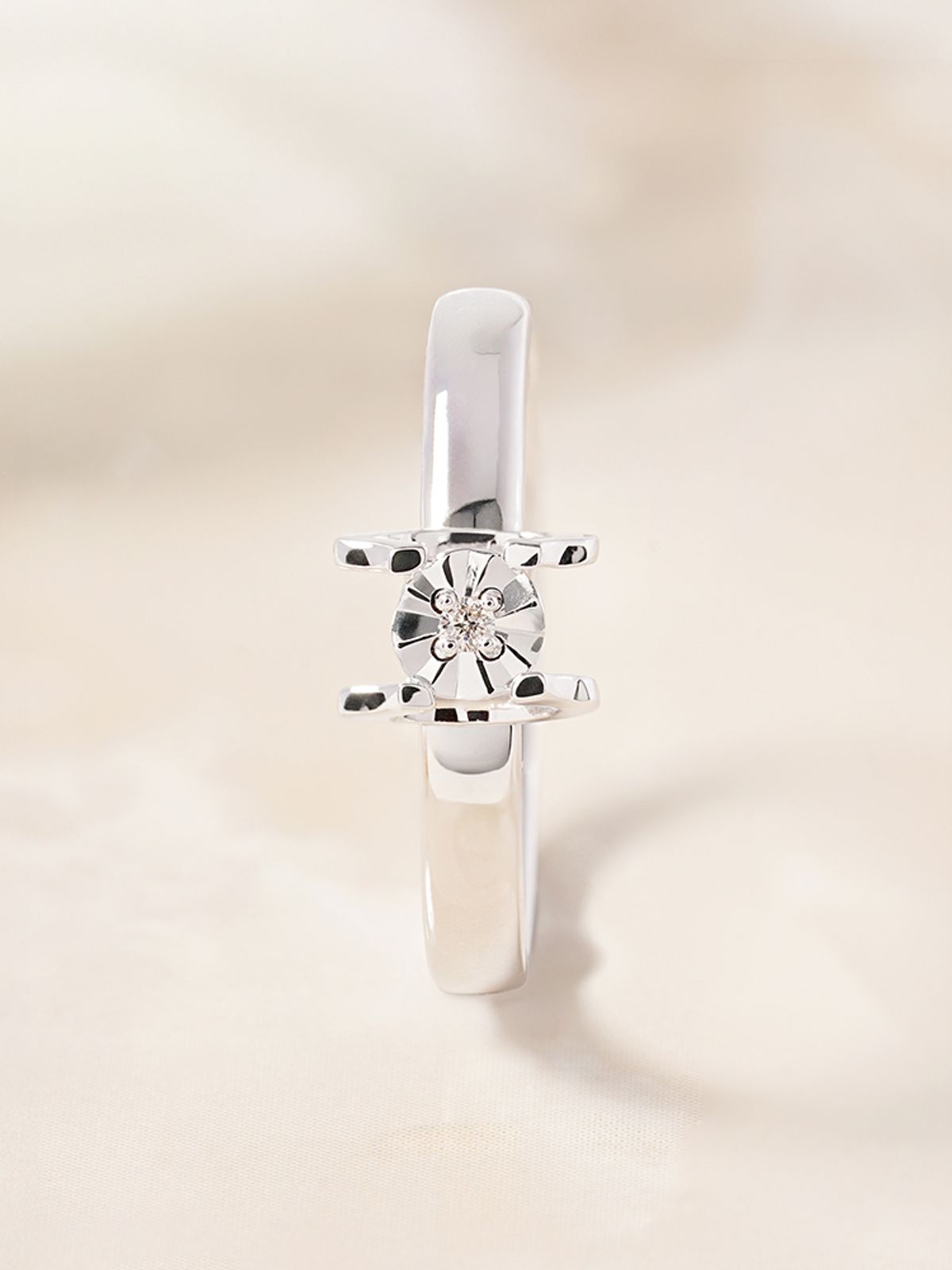미니멀피어싱(MINIMALPIERCING) 14K 18K 플래티넘 프레임 다이아몬드 반지