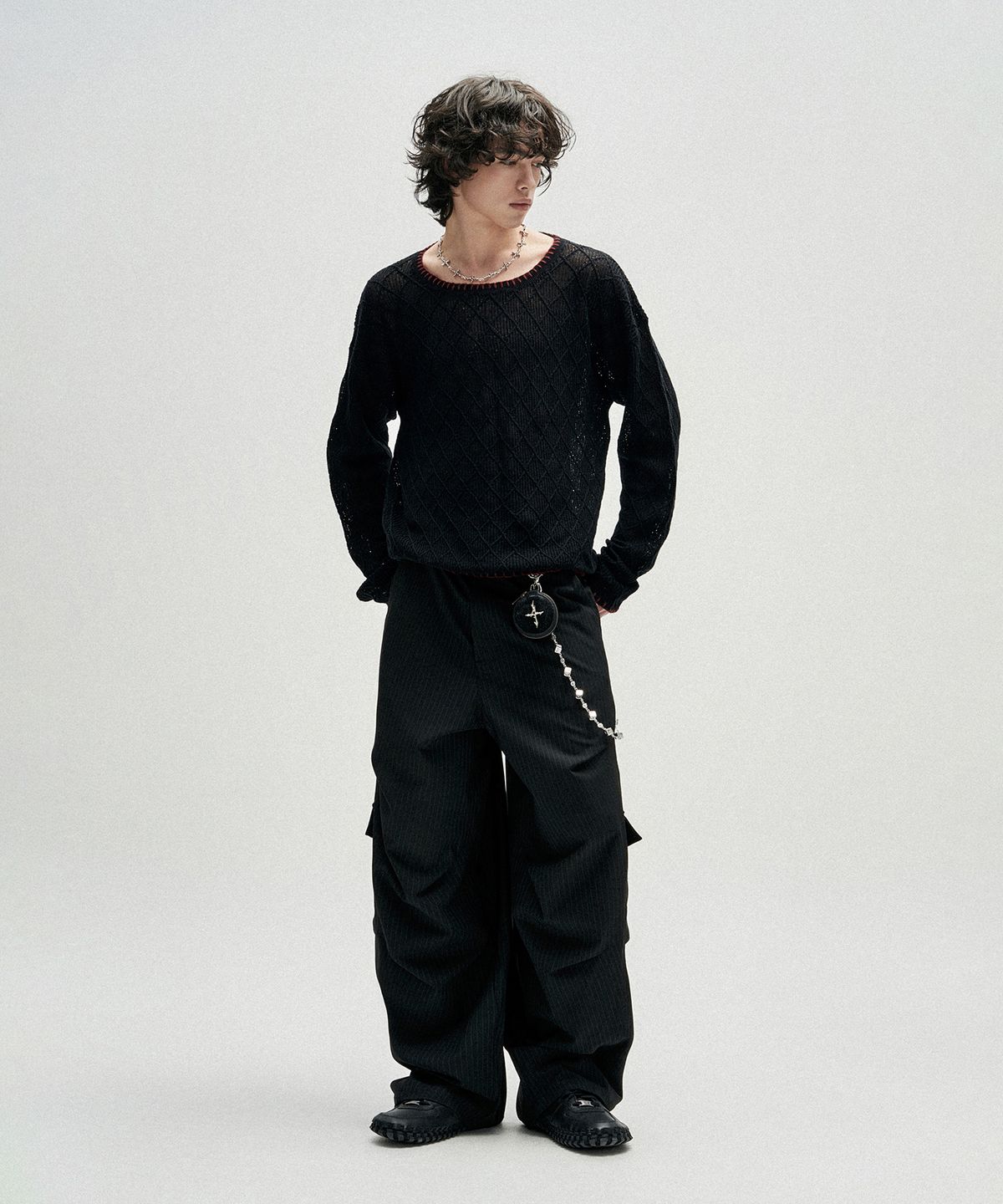 낫포너드(NOT4NERD) Distressed Contrast Hand Stitch Knit - Black