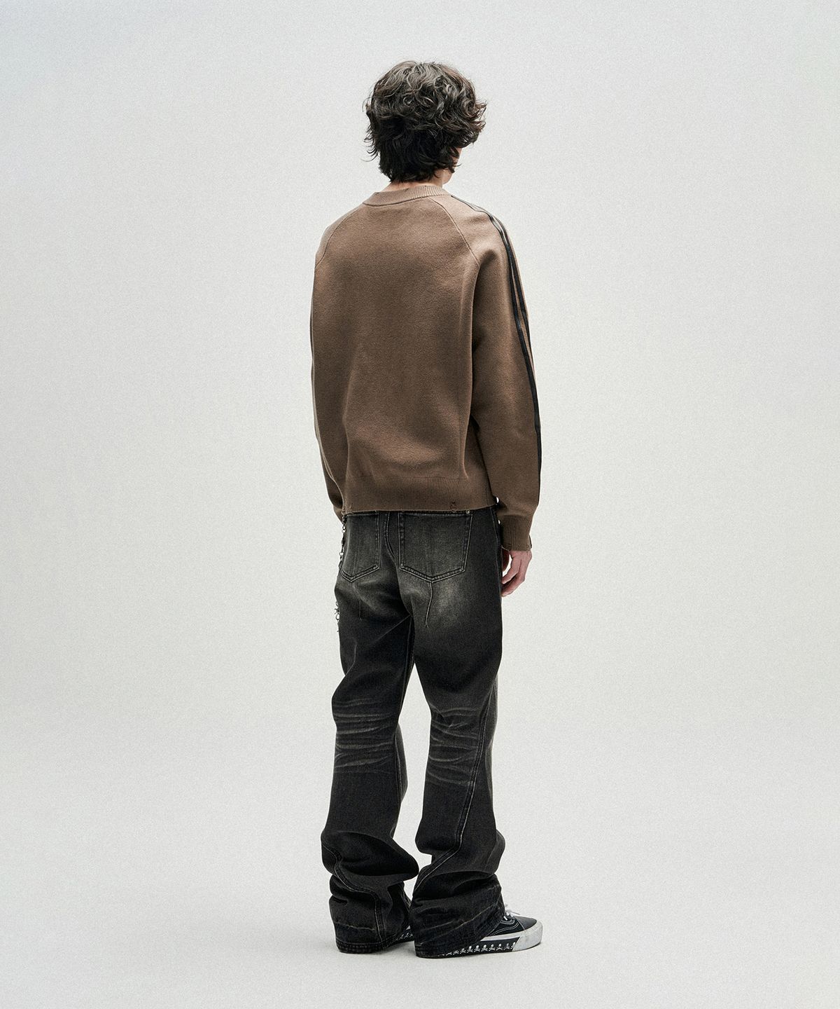 낫포너드(NOT4NERD) Distressed Side Trim Knit Zip Up - Brown