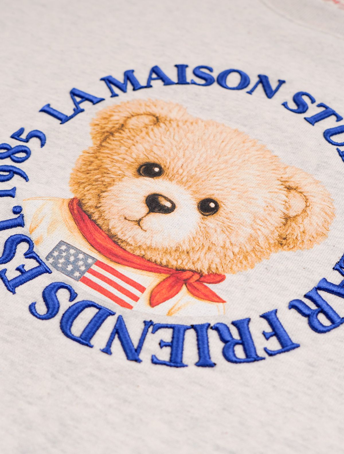 라 메종 스튜디오(LA MAISON STUDIO) BEAR FRIENDS ESSENTIAL CROP OATMEAL(FCG1TS733W)