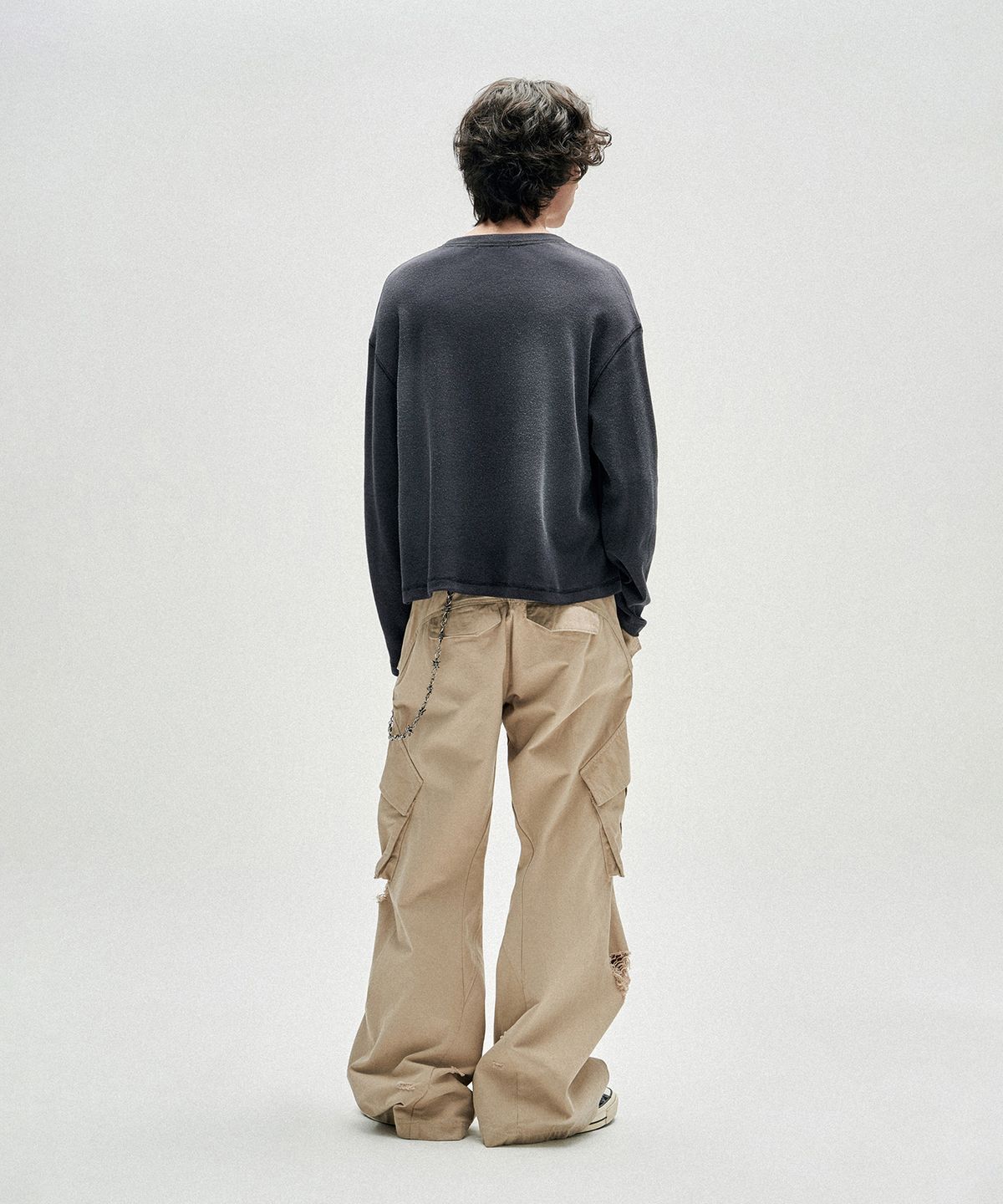 낫포너드(NOT4NERD) Distressed Incision Cargo Denim Pants - Beige