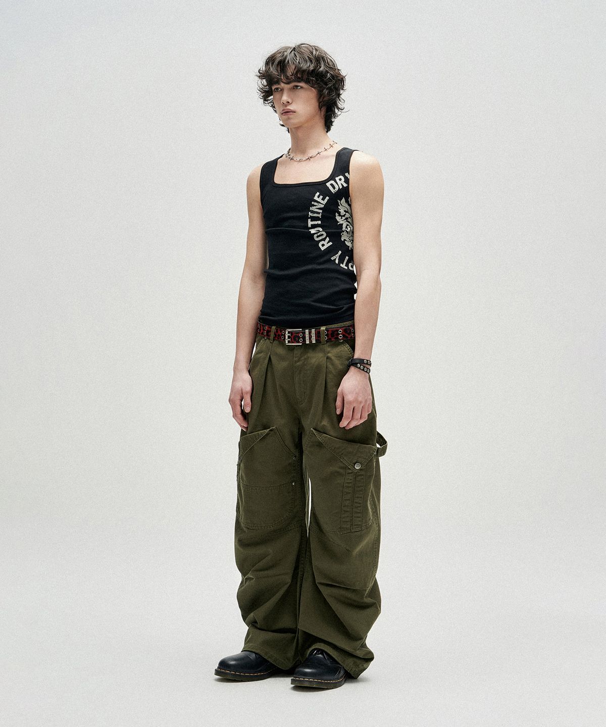 낫포너드(NOT4NERD) Flap Pocket Curved Cotton Pants - Khaki