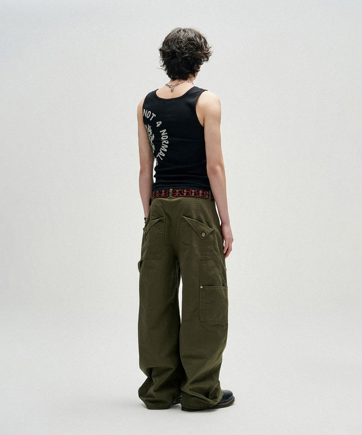 낫포너드(NOT4NERD) Flap Pocket Curved Cotton Pants - Khaki
