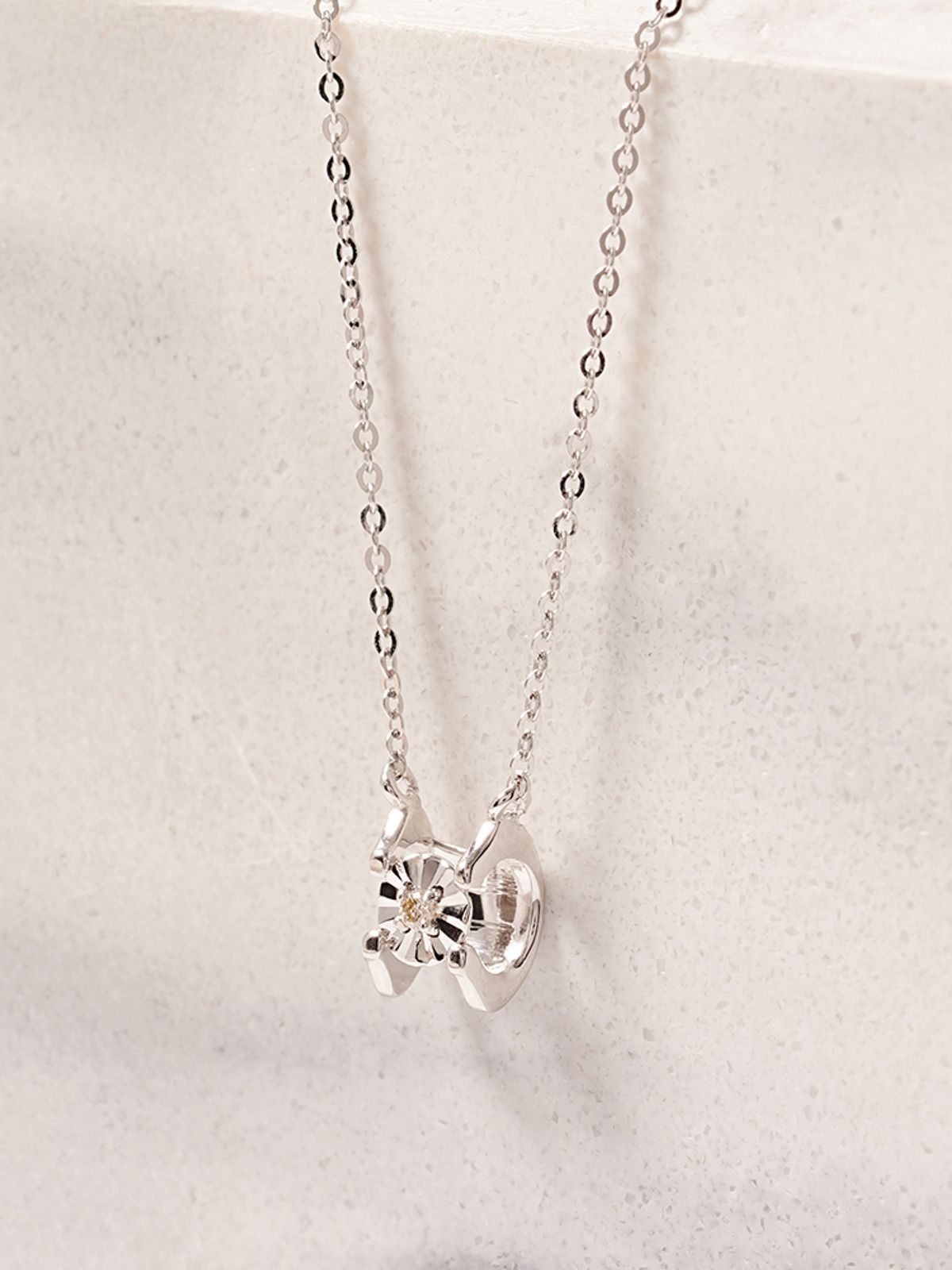 미니멀피어싱(MINIMALPIERCING) 14K 18K 플래티넘 프레임 다이아몬드 목걸이