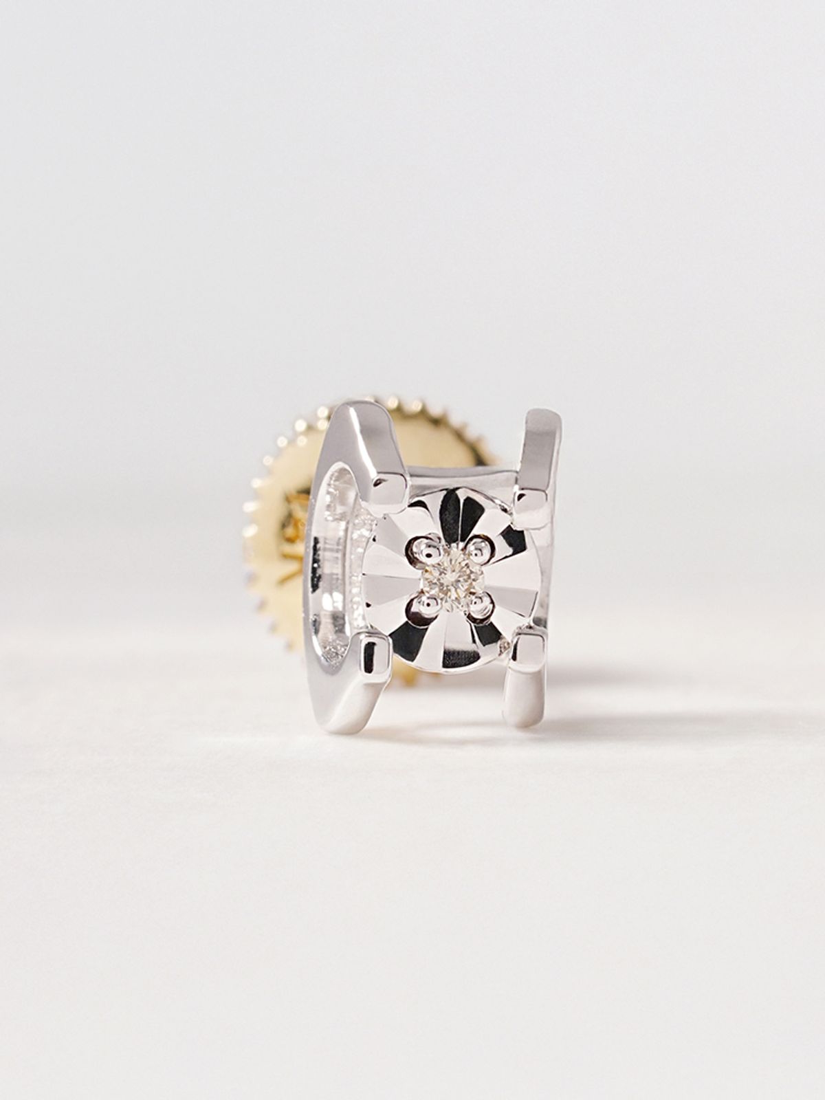 미니멀피어싱(MINIMALPIERCING) 14K 18K 플래티넘 프레임 다이아몬드 귀걸이