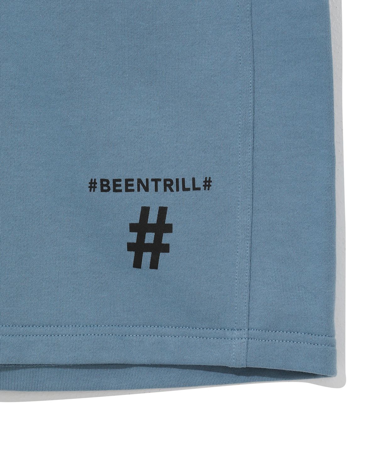 빈트릴(BEENTRILL) 스탠다드 해시태그 와이드 스웻 쇼츠(블루)