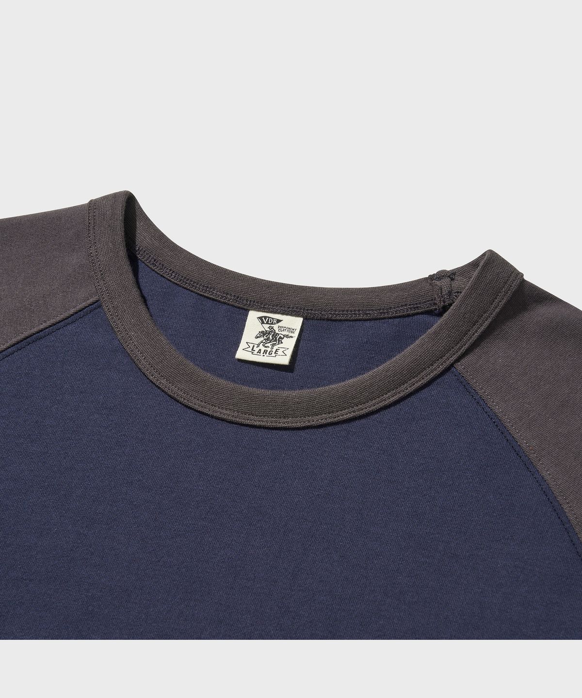 비디알(VDR) CROPPED RAGLAN TEE [Vintage Navy]