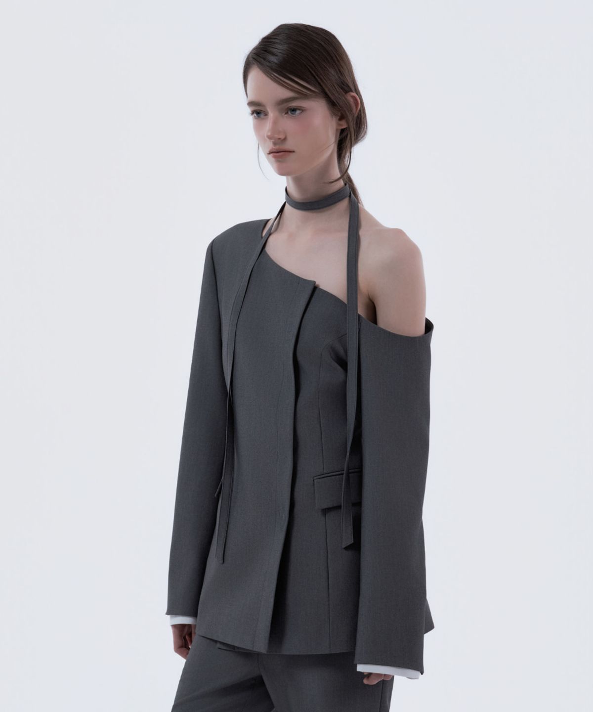마우솔레움(MAU SOLEUM) Emma String Off Shoulder Contrast Sleeve Layered Jacket - Grey