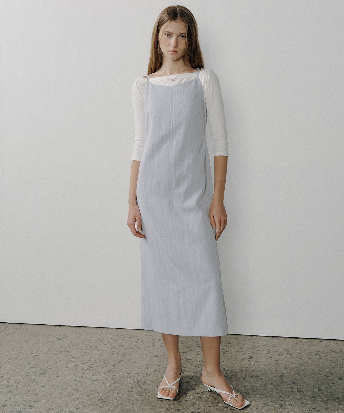 오떼뜨(OCTETTE) ERIN LONG SLEEVELESS OPS_2COLOR