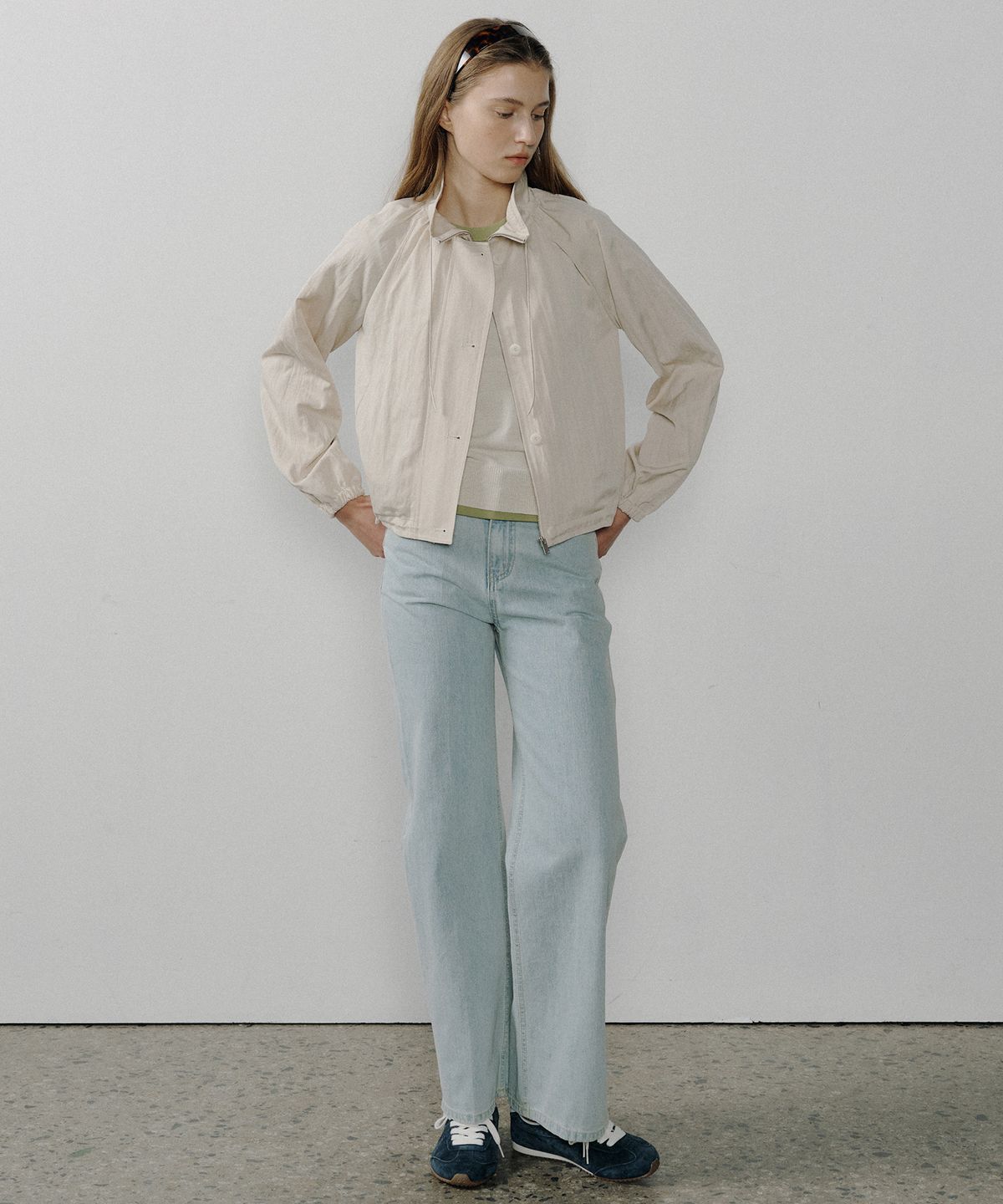 오떼뜨(OCTETTE) ANNE SHIRRING BLOUSON_BEIGE