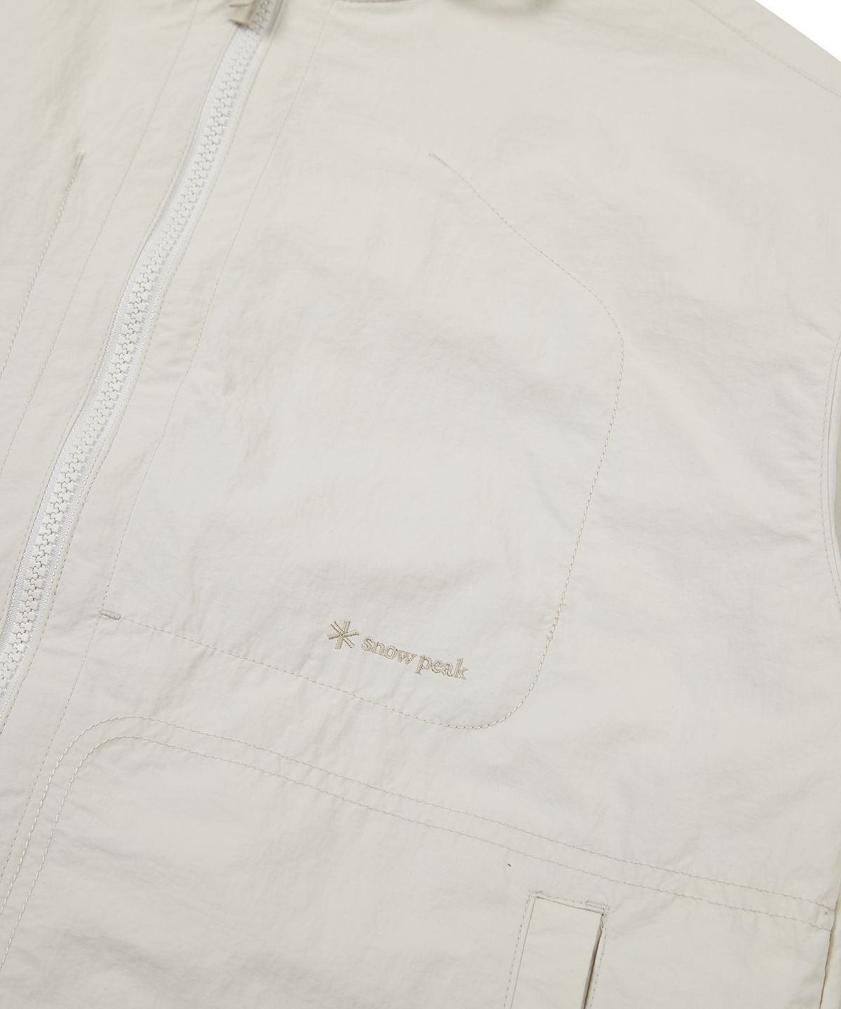 스노우피크 어패럴(SNOWPEAK APPAREL) S23MWLWB52 타슬란 우먼스 세미크롭 바람막이 Light Beige