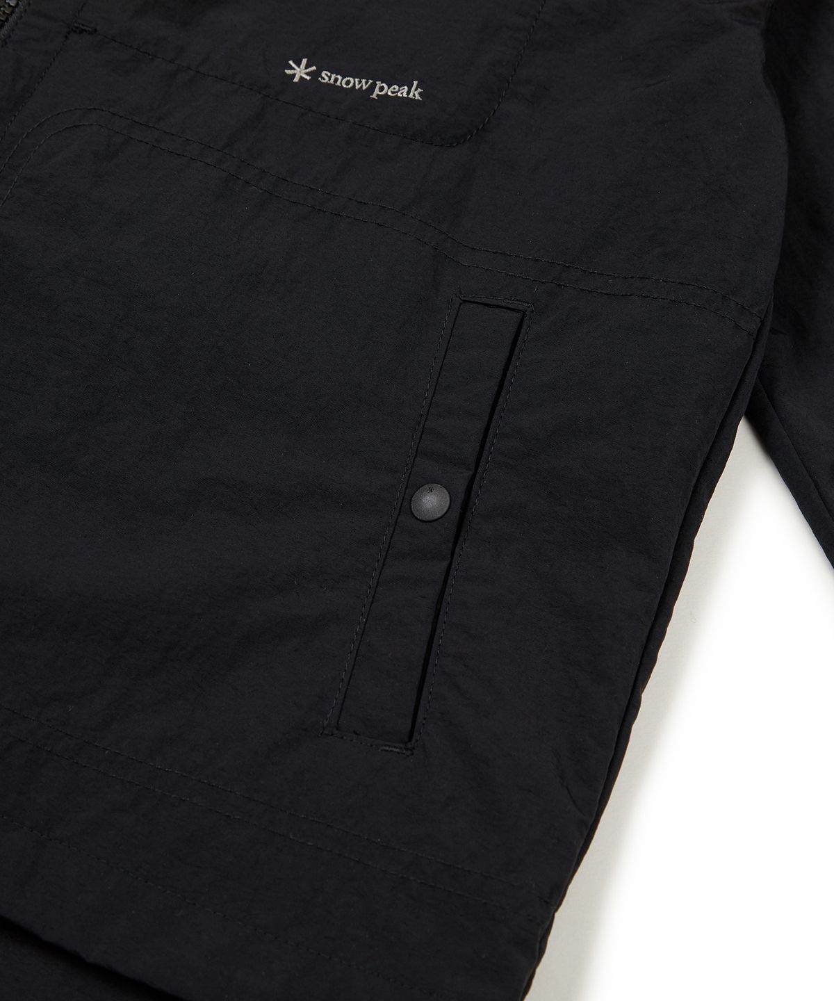 스노우피크 어패럴(SNOWPEAK APPAREL) S23MWLWB52 타슬란 우먼스 세미크롭 바람막이 Black