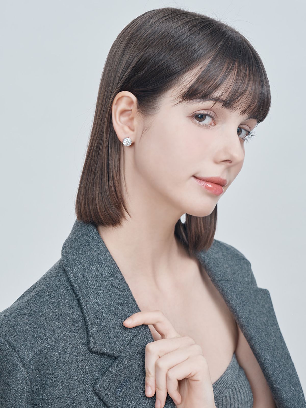 가이거주얼리(GEIGERJEWELRY) 18K GF 모이사나이트 클래식 귀걸이 GI8KPEE081