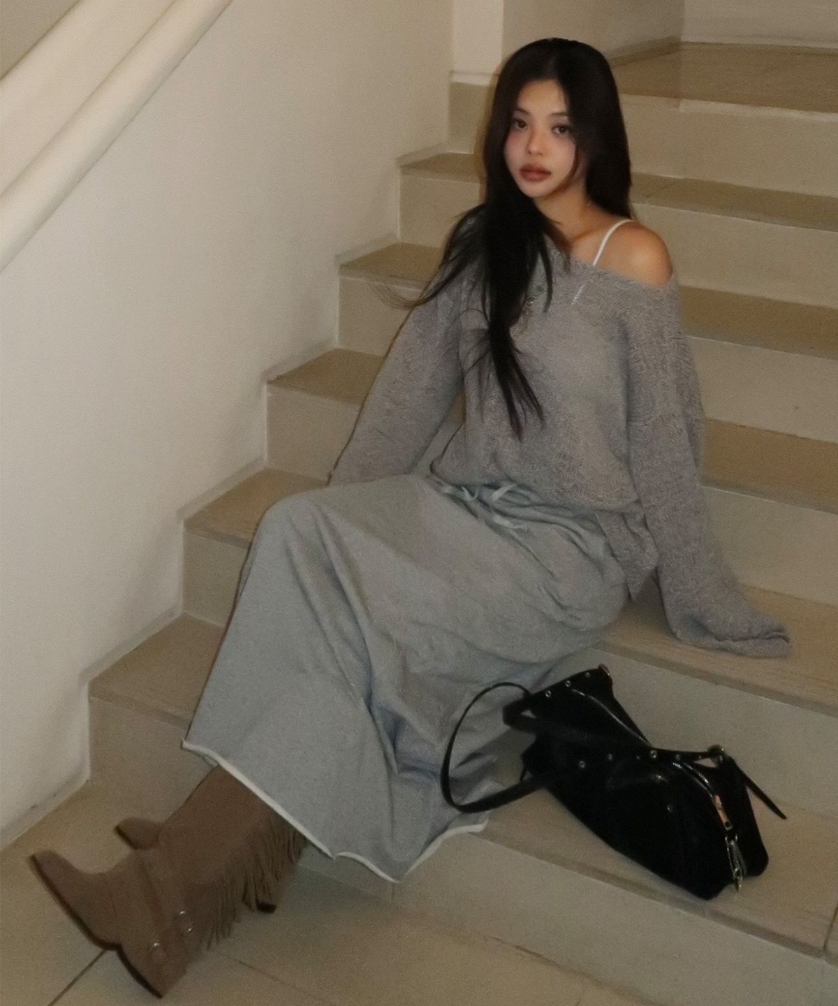 미쏘(MIXXO) 스웻 절개 스커트_MIWWHG346C