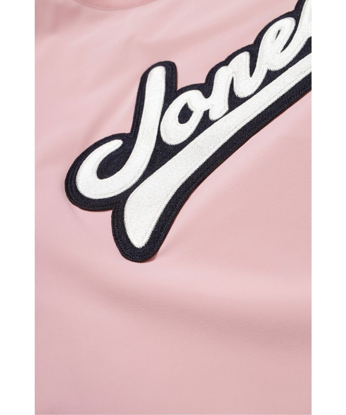 왁(WAAC) JONES Women’s Curved Logo Pullover WWUAS26171PIX