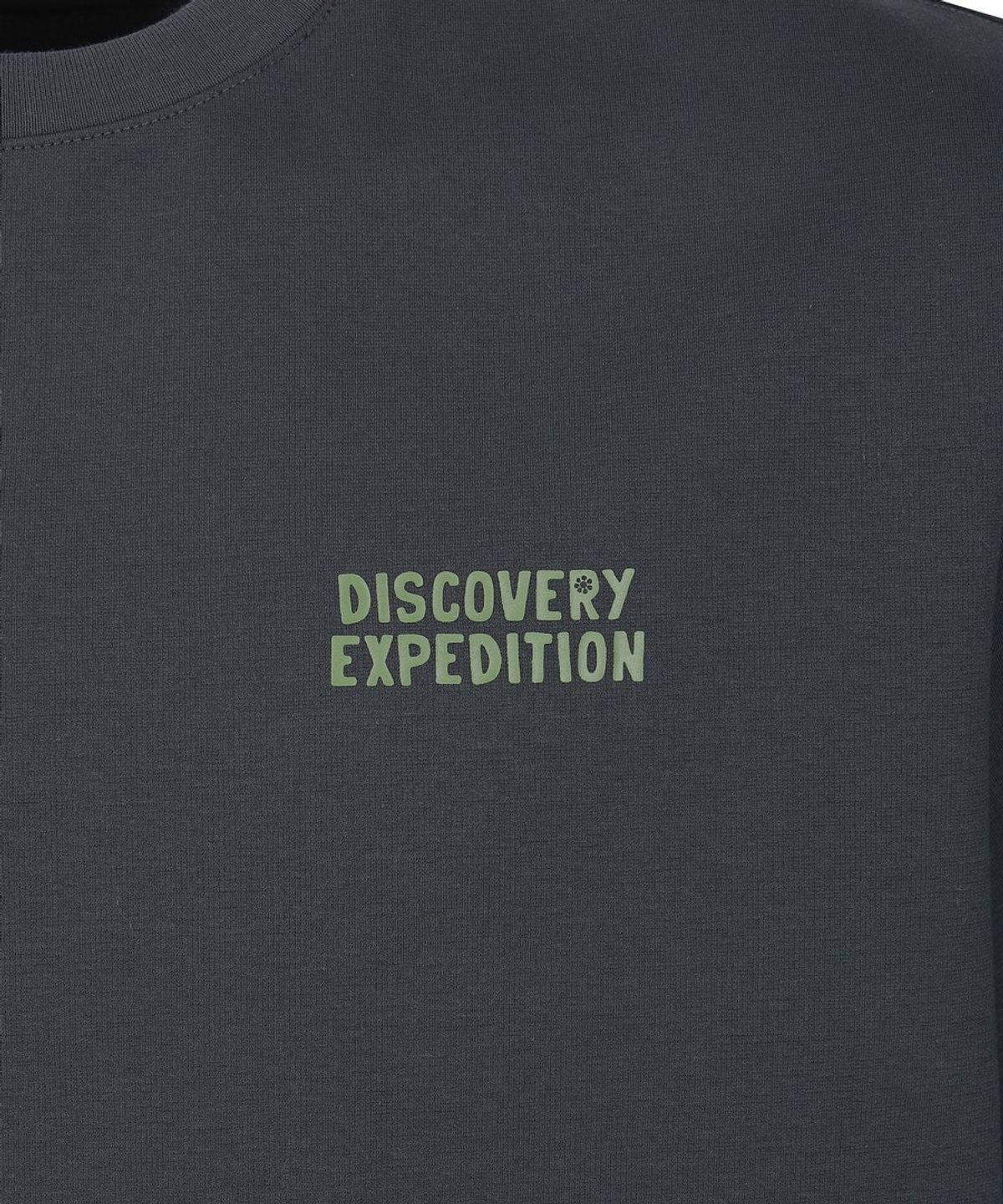 디스커버리 익스페디션(DISCOVERY EXPEDITION) 유니 선라이즈 그래픽 반팔티 (D.GREY)