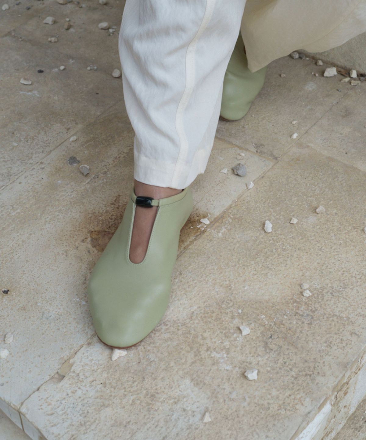 아카이브앱크(ARCHIVEPKE) Formica string flats(Olive beige)_OK1DX26051OBG
