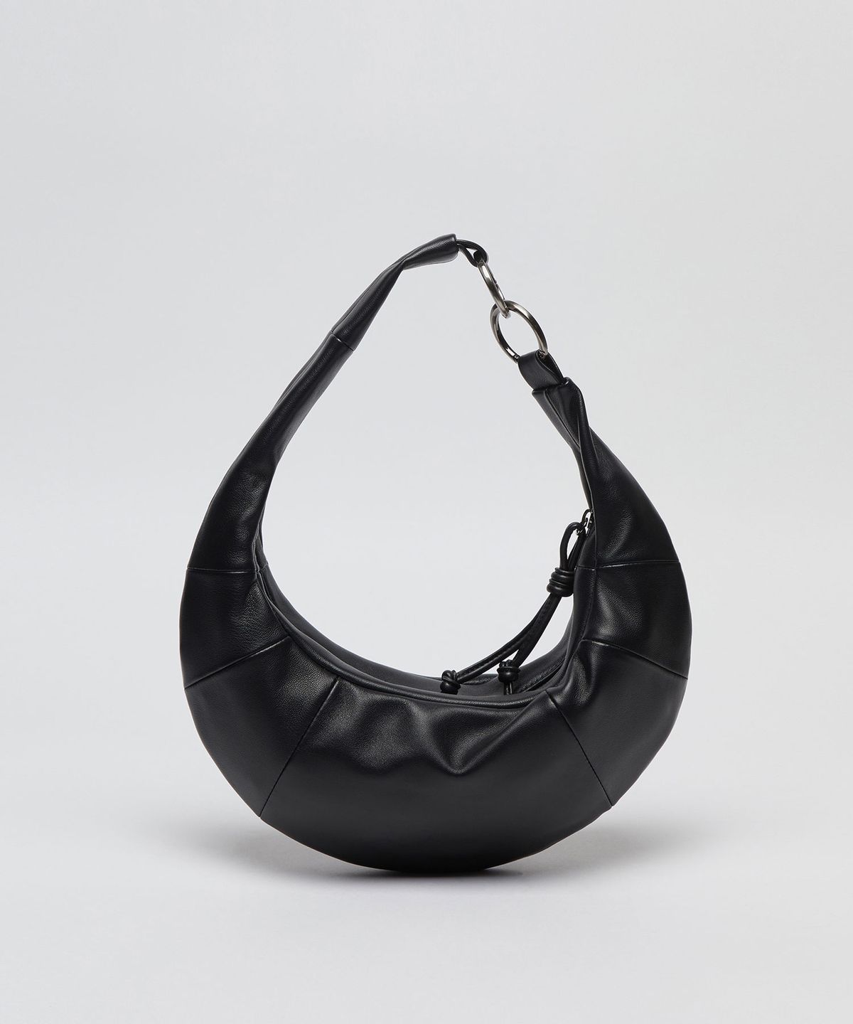 아카이브앱크(ARCHIVEPKE) Small fling hobo bag(Deep sleep)_OVBAX26055BLK
