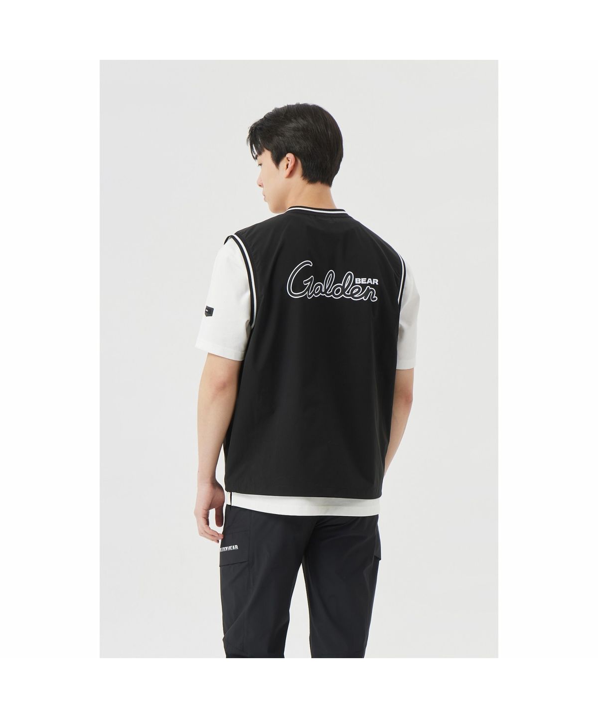 골든베어(GOLDEN BEAR) (M) Woven V-Neck Vest G4VAM26201BKX