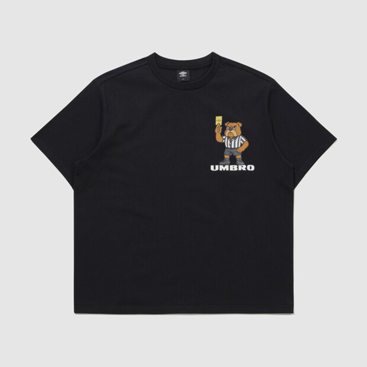 엄브로(UMBRO) 더비독 레프리 반팔 티셔츠 블랙 UR123CRS36