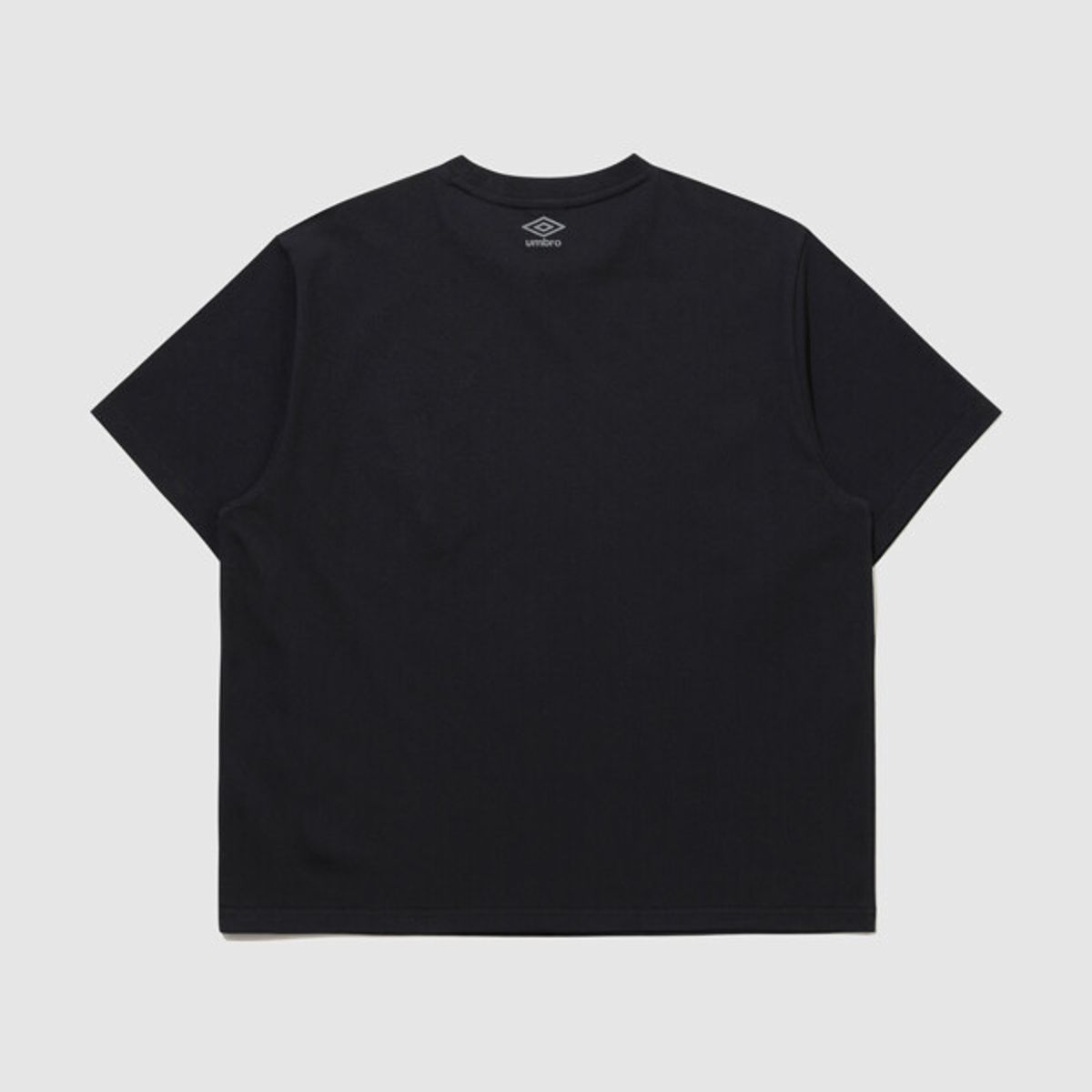 엄브로(UMBRO) 더비독 레프리 반팔 티셔츠 블랙 UR123CRS36
