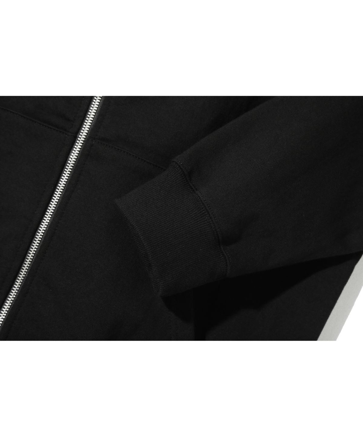베이스모먼트(BASEMOMENT) 리벳 크롭 후드 집업 (헤비웨이트) 블랙