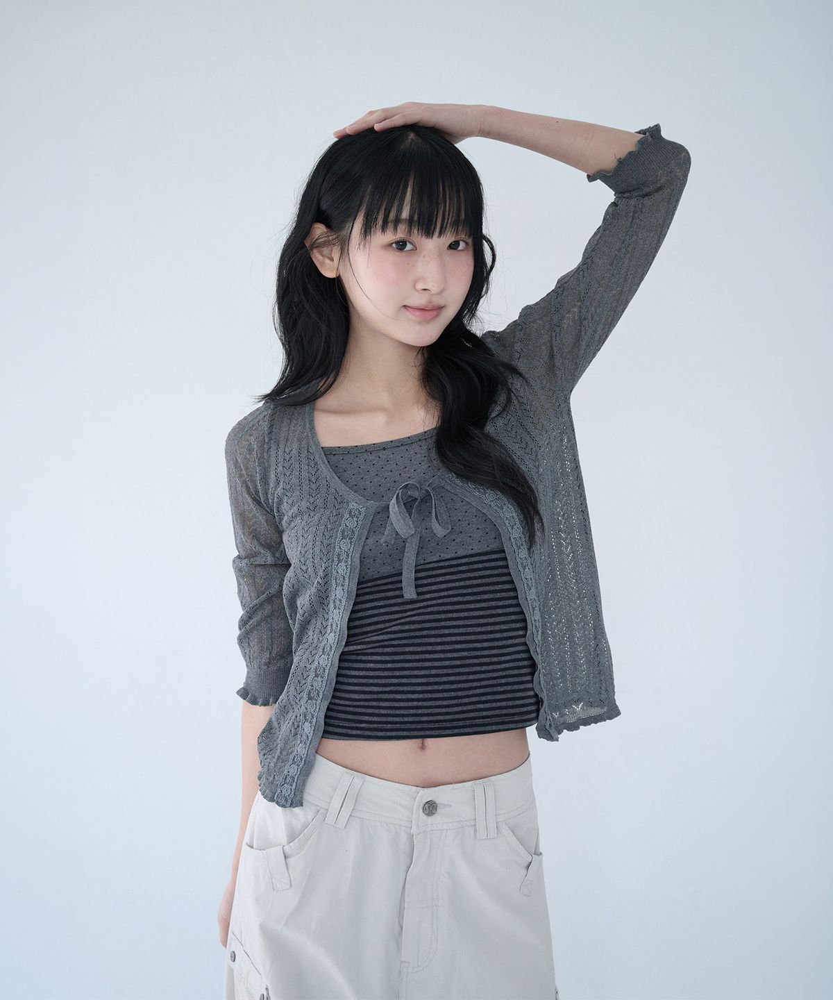 미레코(MIRECO) 3/4 LACE KNIT CARDIGAN CHARCOAL