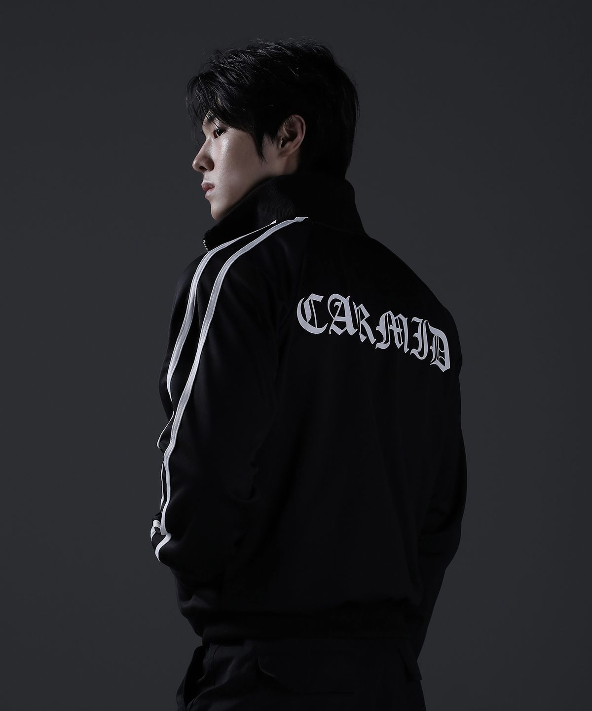 카미드(CARMID) 노블 레터링 져지 라인 트랙탑