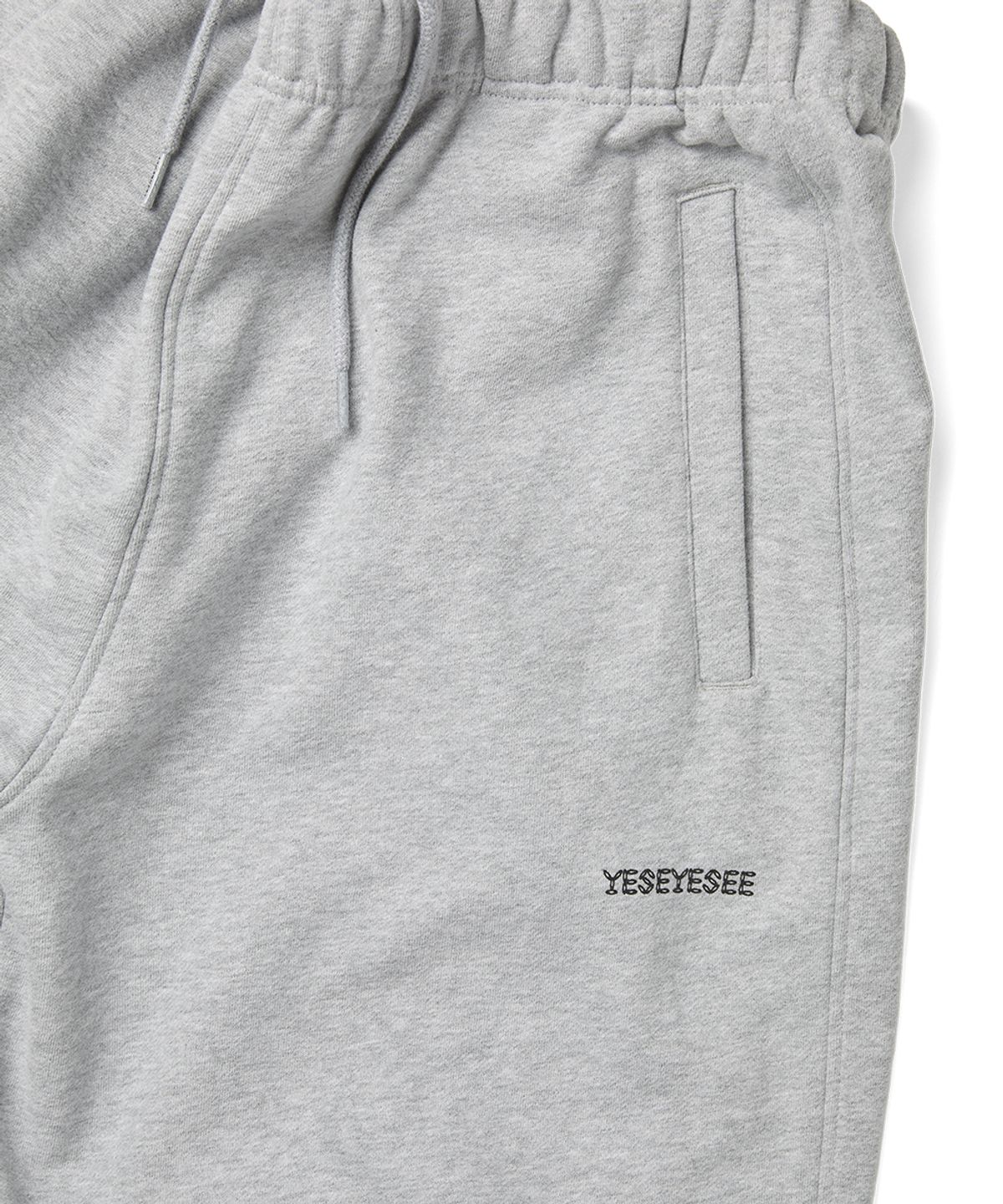 예스아이씨(YESEYESEE) C-Logo Straight Sweatpants Grey