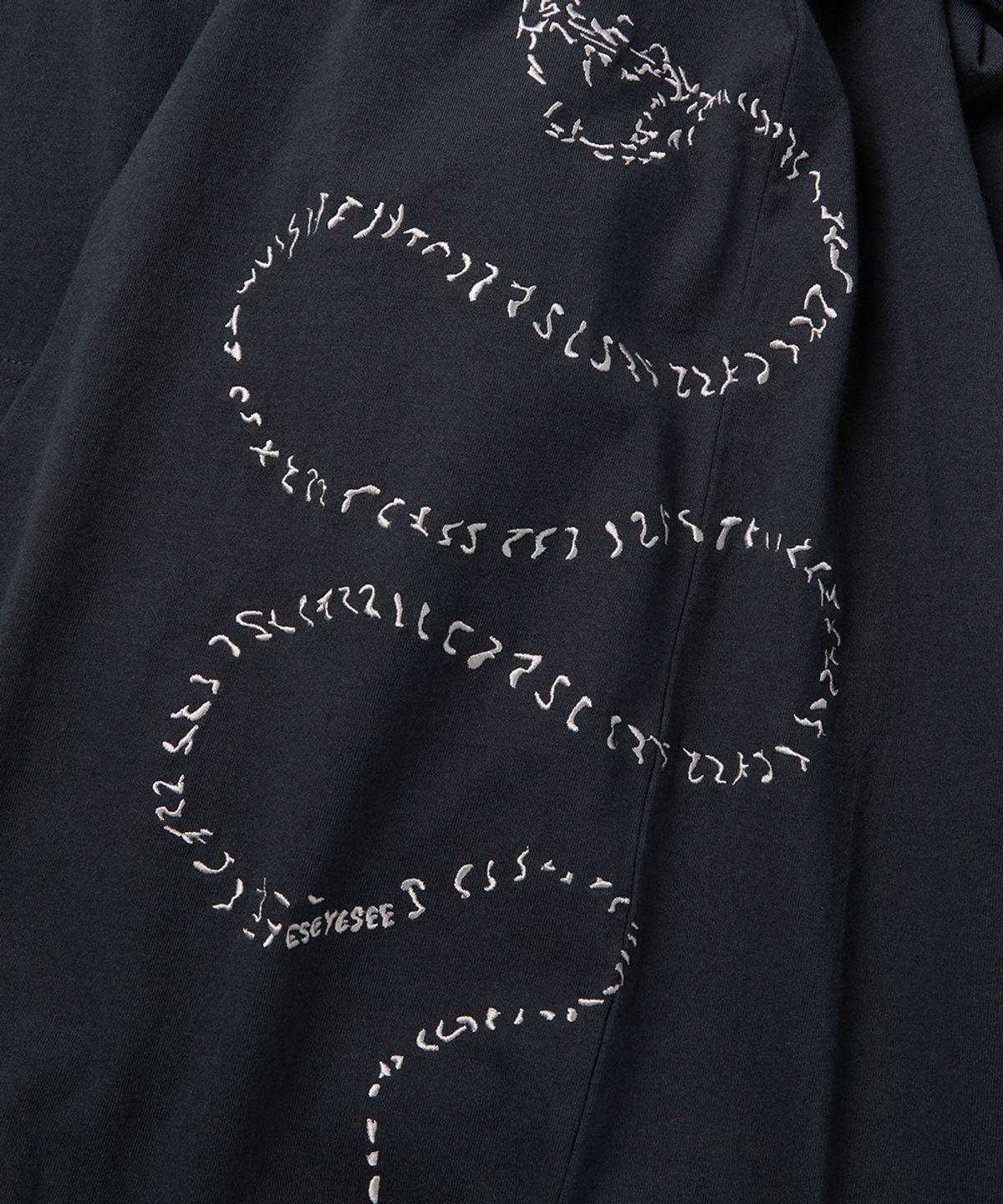 예스아이씨(YESEYESEE) Y.E.S Jacquard Stripe Layerd L/S Charcoal