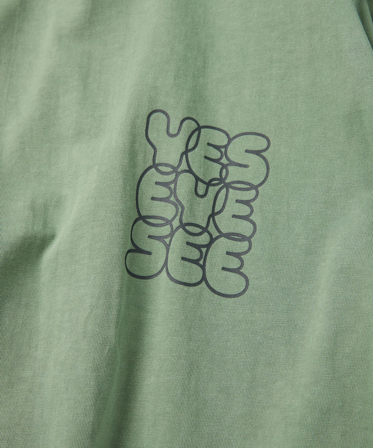 예스아이씨(YESEYESEE) Pigment C-Logo L/S Green