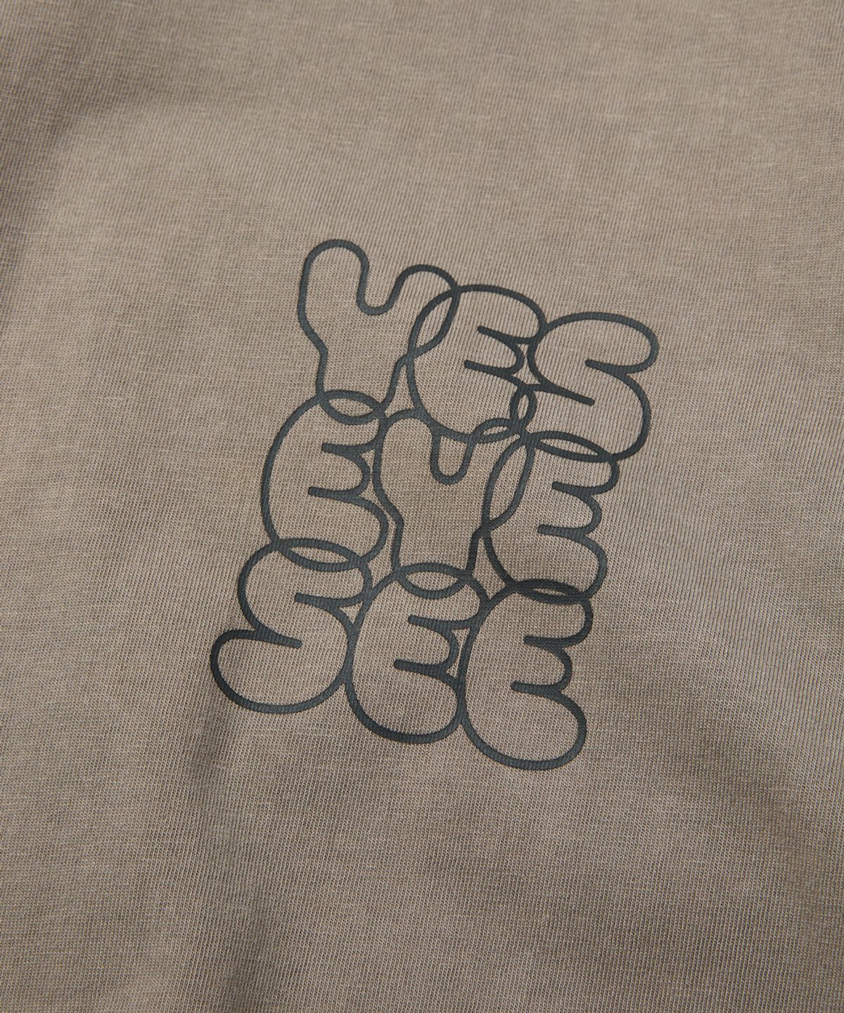 예스아이씨(YESEYESEE) Pigment C-Logo L/S Brown