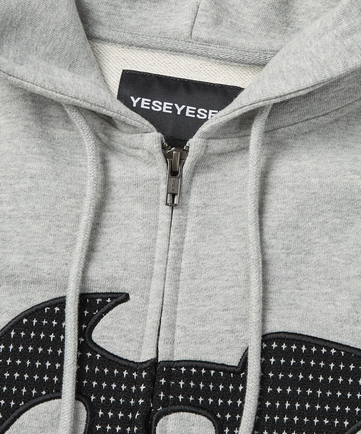 예스아이씨(YESEYESEE) Bullet Holes Zip-up Hoodie Grey
