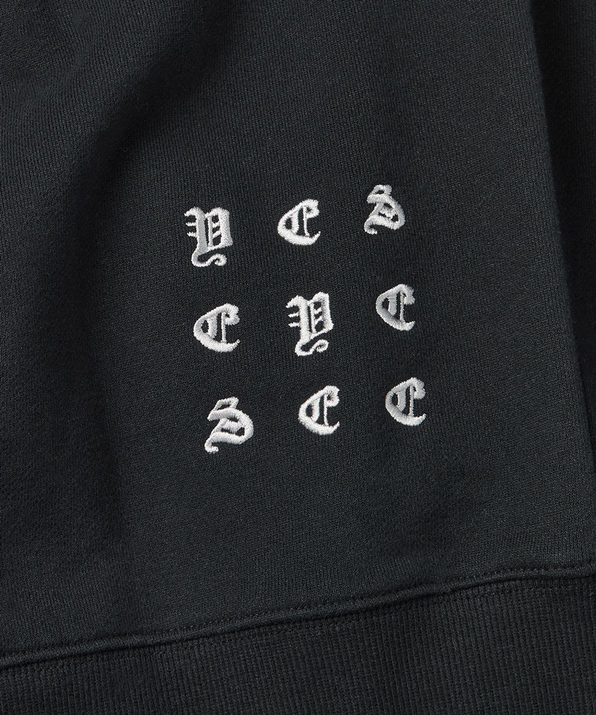 예스아이씨(YESEYESEE) Bullet Holes Zip-up Hoodie Black