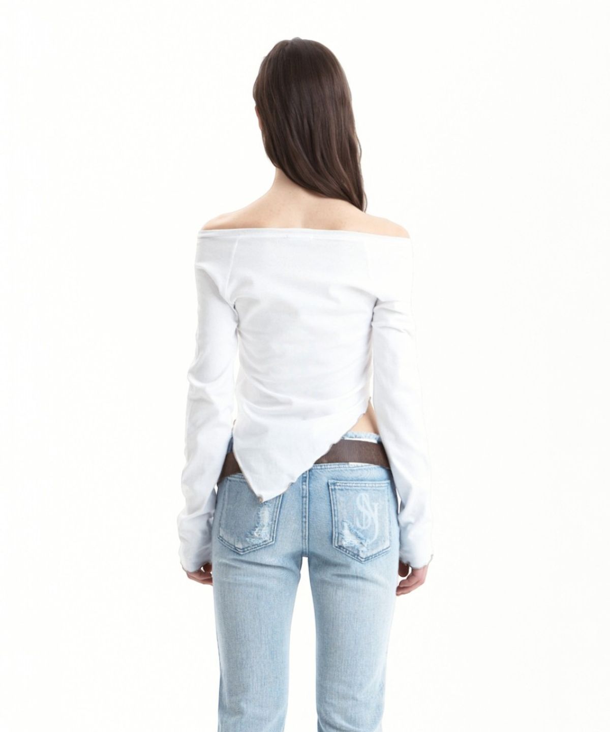 시너진(SYNERJYN) WAVY BOATNECK LONG SLEEVE WHITE
