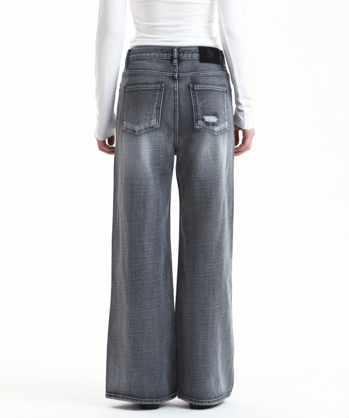 시너진(SYNERJYN) DRAWSTRING DISTRESSED DENIM PANTS GRAY