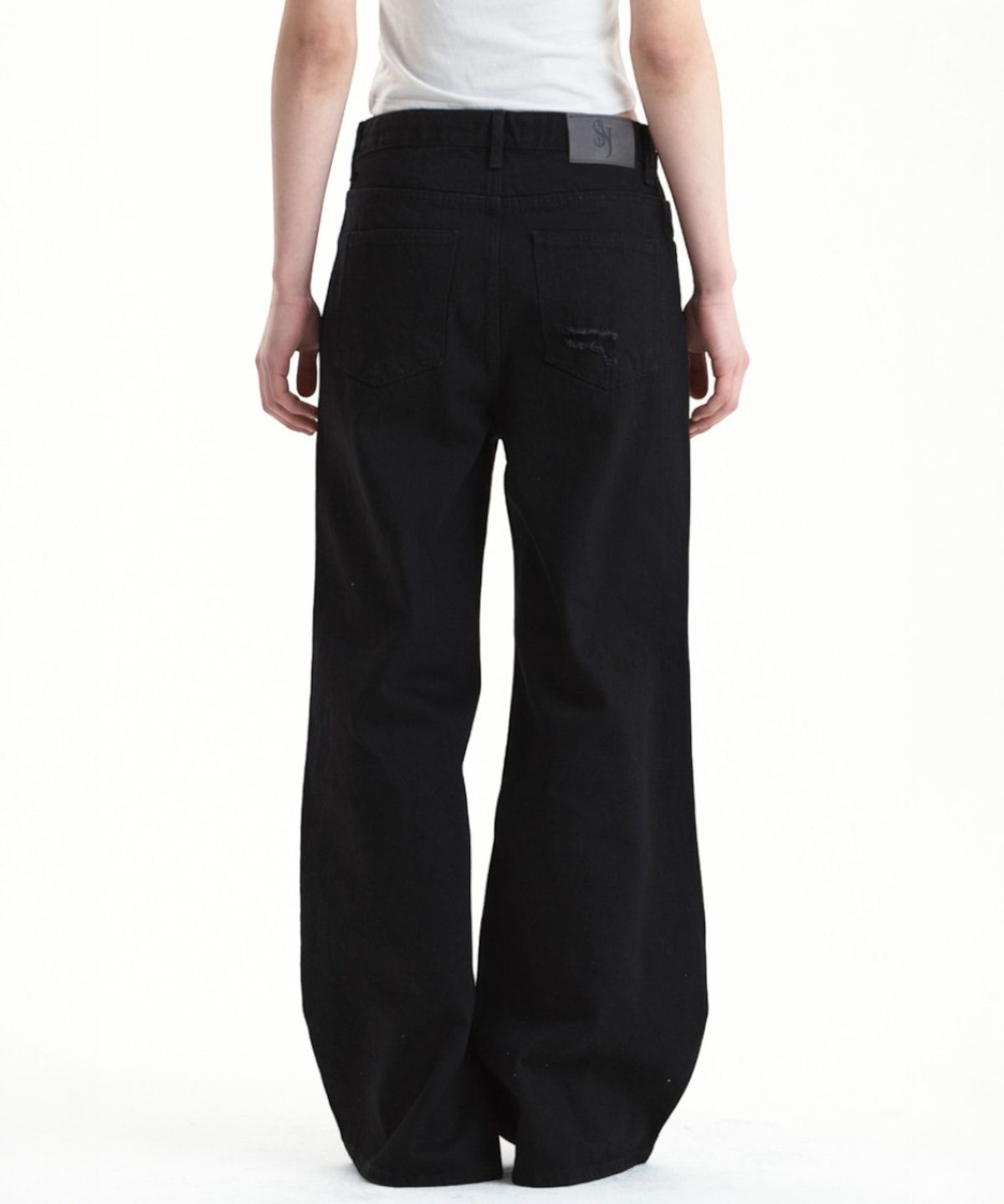 시너진(SYNERJYN) DRAWSTRING DISTRESSED DENIM PANTS BLACK