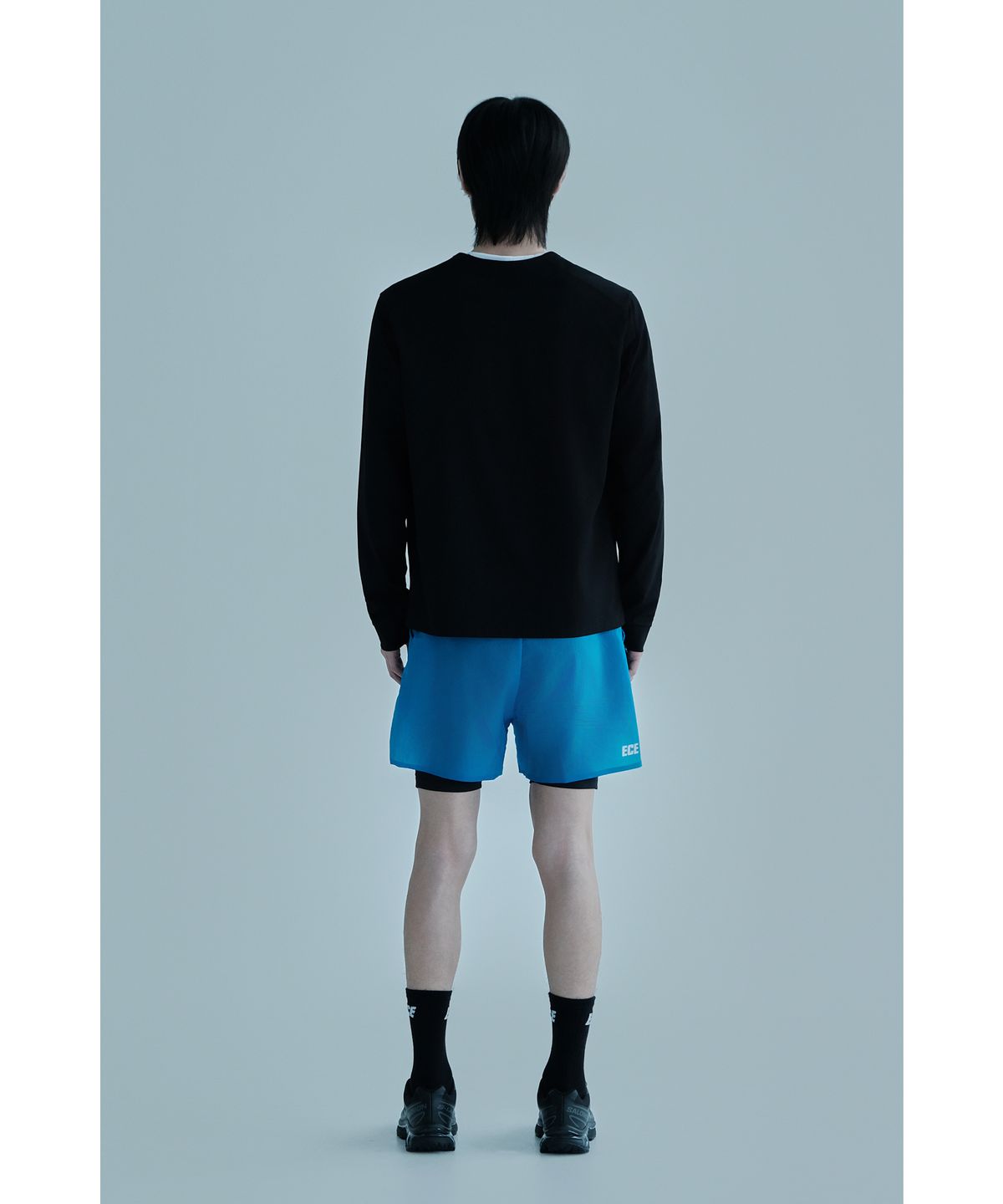 얼스캄에라(EARTH CALM ERA) 소프트 에센셜 롱슬리브_블랙