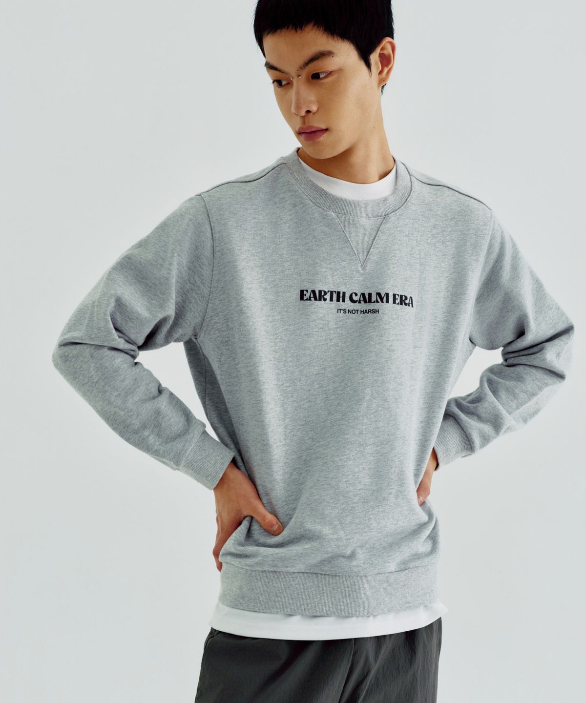얼스캄에라(EARTH CALM ERA) 내추럴 데일리 스웨트셔츠_멜란지 그레이